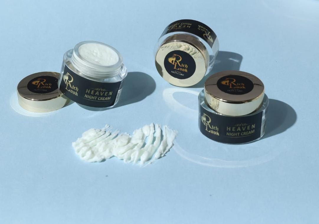 HEAVEN MAGIC NIGHT CREAM ๐๐
๐ซ๐๐ ๐๐ฎ๐ซ๐ฉ๐ซ๐ข๐ฌ๐ ๐๐ข๐๐ญ๐